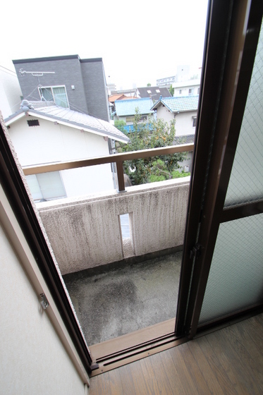 バルコニー　※他号室の写真になります