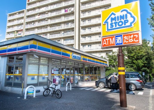 コンビニ　ミニストップ東山２丁目店（コンビニ）まで354m