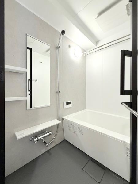 バス・シャワールーム　きれいなお風呂です