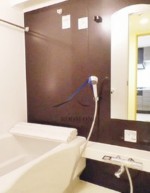 バス・シャワールーム　お風呂です。