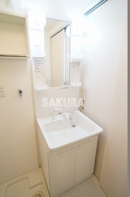 洗面設備　身支度に便利な洗面台♪