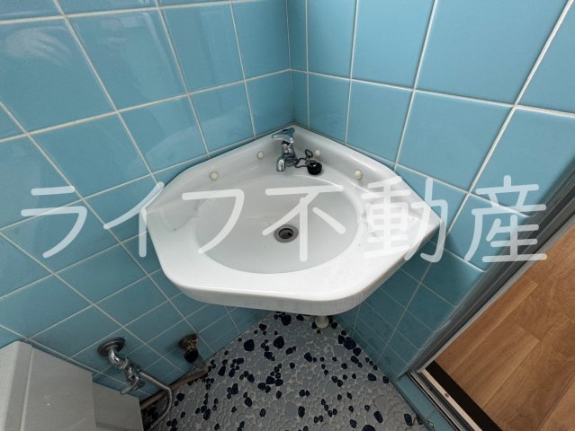 洗面設備　使いやすい洗面所です