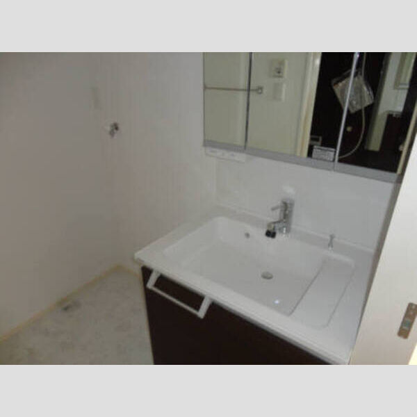 洗面設備　洗髪洗面化粧台