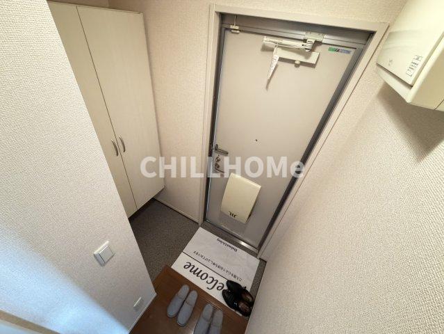 玄関　当社、チルホームのHPもご覧ください(^^)/物件情報多数♪