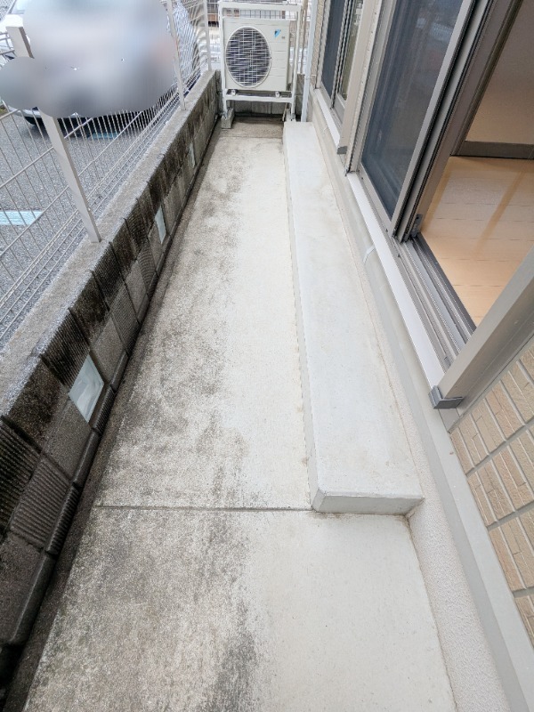 バルコニー　図面と現状に相違がある場合には現状を優先