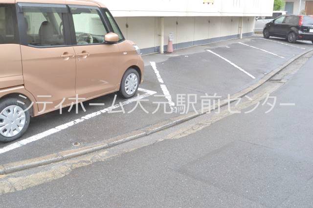 駐車場　敷地内駐車場♪