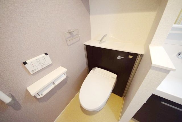 トイレ　★お部屋探しは株式会社タウンハウジング東京まで★