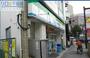 コンビニ　ファミリーマート阪急伊丹駅前店（コンビニ）まで711m