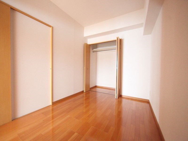 その他部屋・スペース　洋室6帖　クローゼット付（収納充実してます）