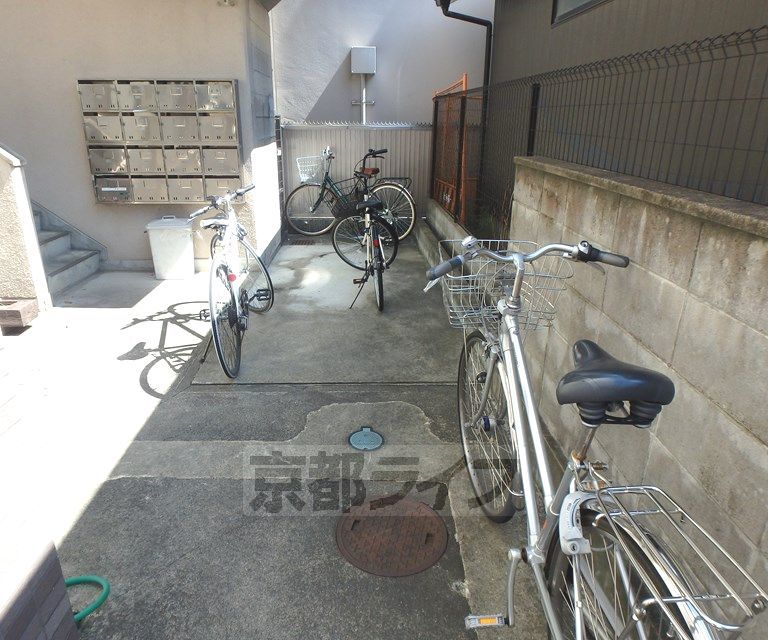 その他共有部分　駐輪場です。