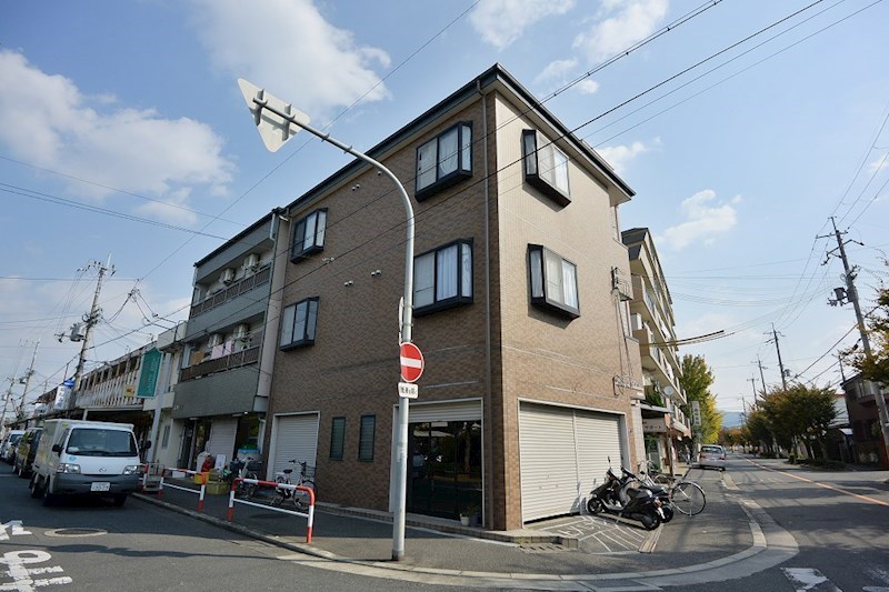 建物外観　メゾンド高橋