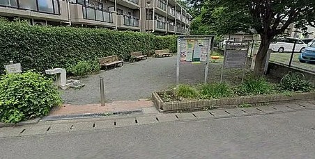 公園　南林間六丁目公園（公園）まで810m