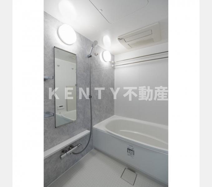 バス・シャワールーム　お風呂です