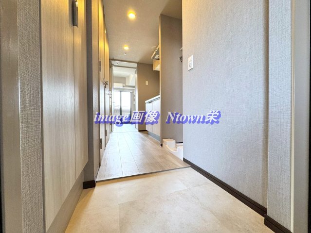 玄関　落ち着いた玄関です