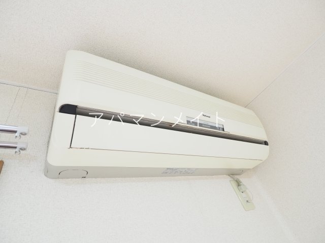 その他　エアコン付き