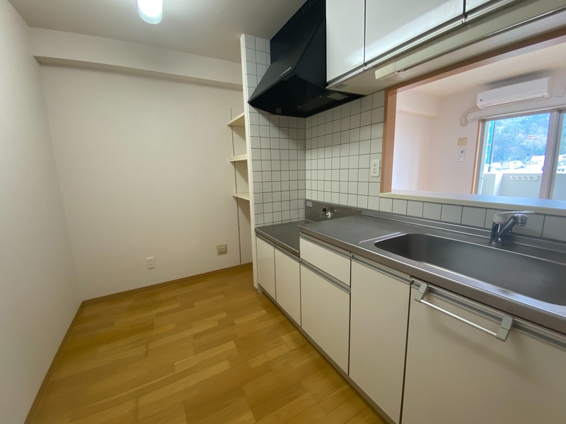 キッチン　キッチン