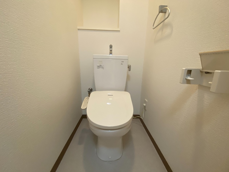 トイレ　トイレ