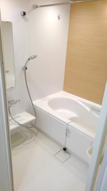 バス・シャワールーム　バスルーム