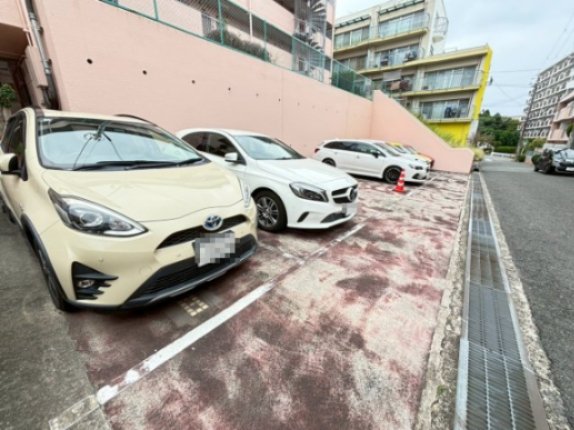 駐車場　詳細は、RISUMO江坂本店までお問合せください♪