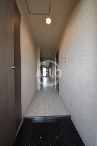 玄関　ドーム１番館　玄関