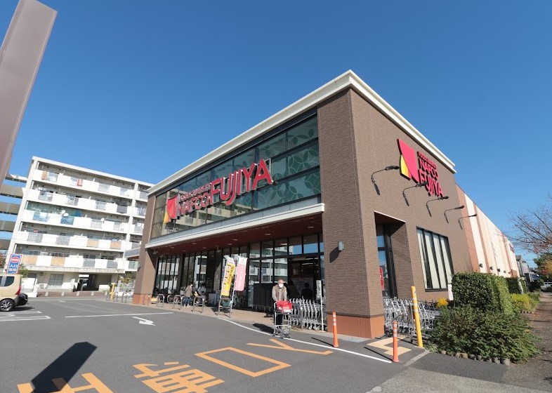 スーパー　ナフコ不二屋 守山店（スーパー）まで678m