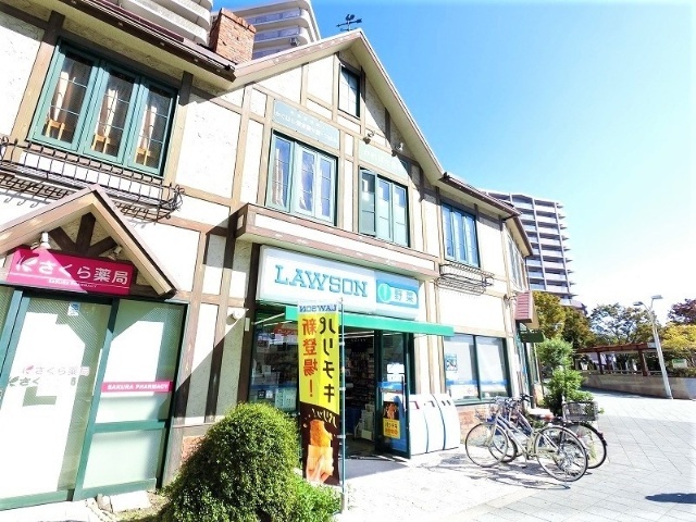 コンビニ　ローソン加島駅前店（コンビニ）まで341m