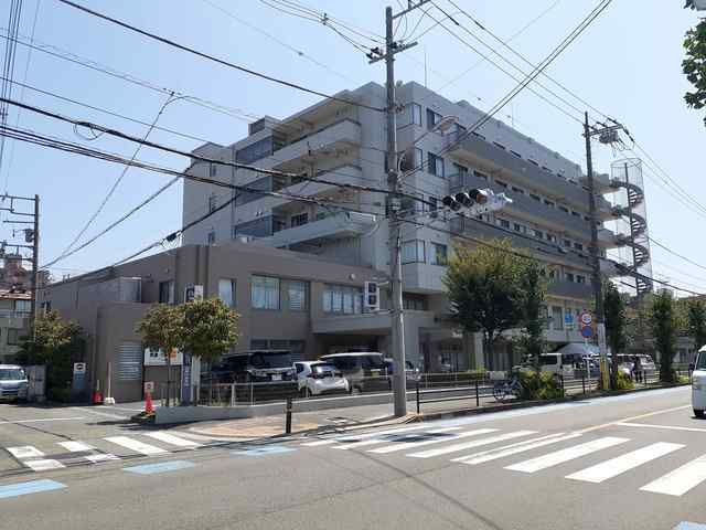 病院　桜ヶ丘中央病院（病院）まで614m