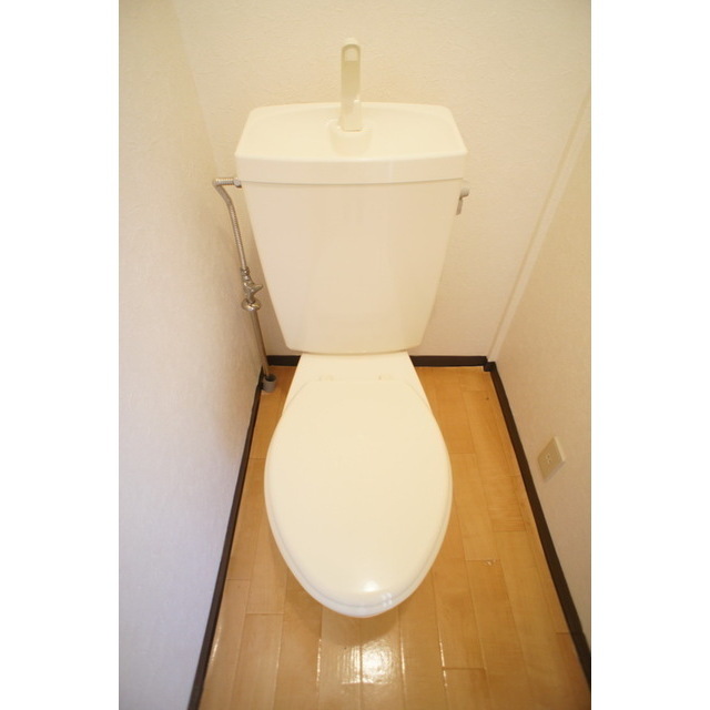 トイレ　清潔感のあるトイレ