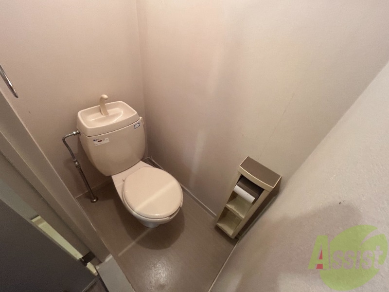 トイレ　トイレは清潔感があり安心して使用できそうです。