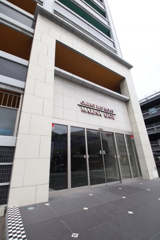 エントランス　毎日通るエントランスはこのようになっています