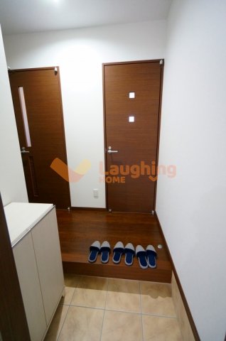 玄関　明るい玄関です