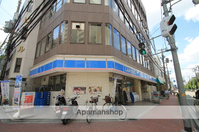 コンビニ　ローソン江坂店（コンビニ）まで91m