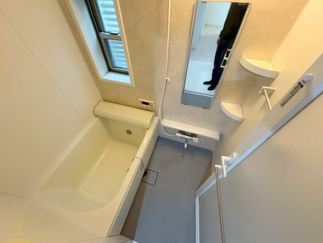 バス・シャワールーム　LIXIA