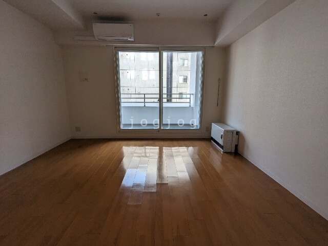 居室・リビング　同号室タイプ写真