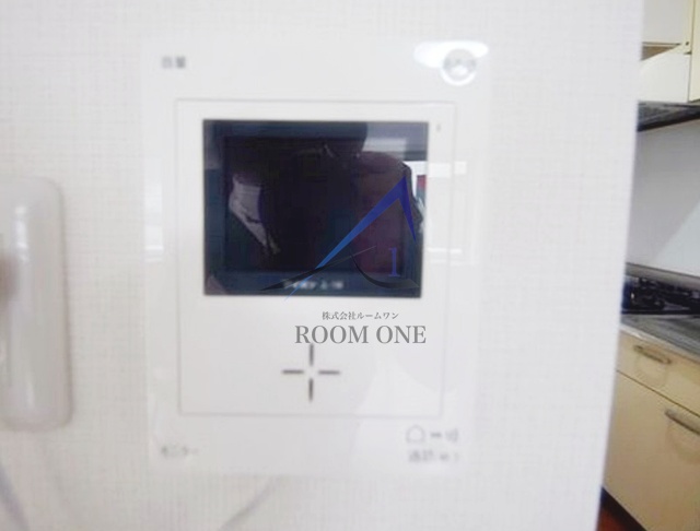 セキュリティ　モニター付きインターホンです。