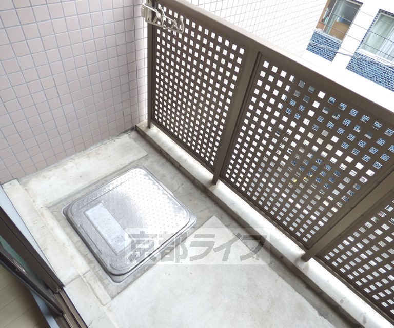 バルコニー　バルコニです。