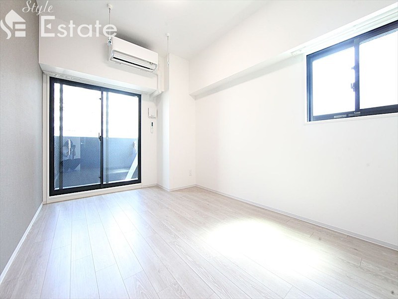 居室・リビング　内装