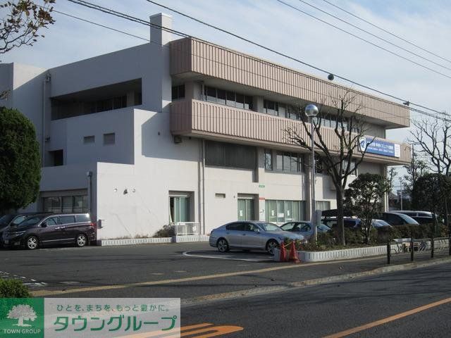 図書館　鹿骨コミュニティ図書館（図書館）まで456m