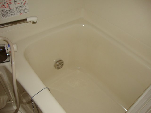 バス・シャワールーム　バス（追い焚き）