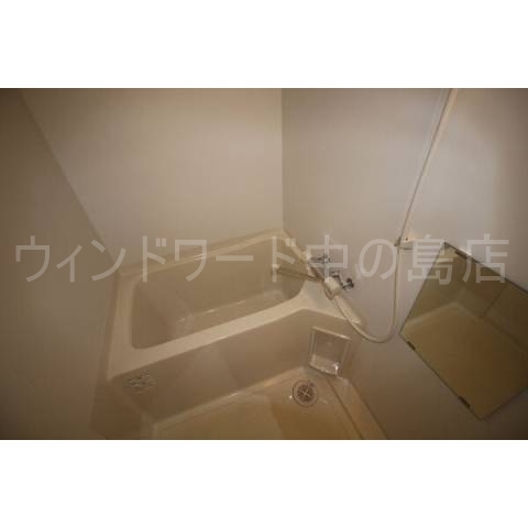 バス・シャワールーム　詳細は、ウィンドワード中の島までご相談下さい。