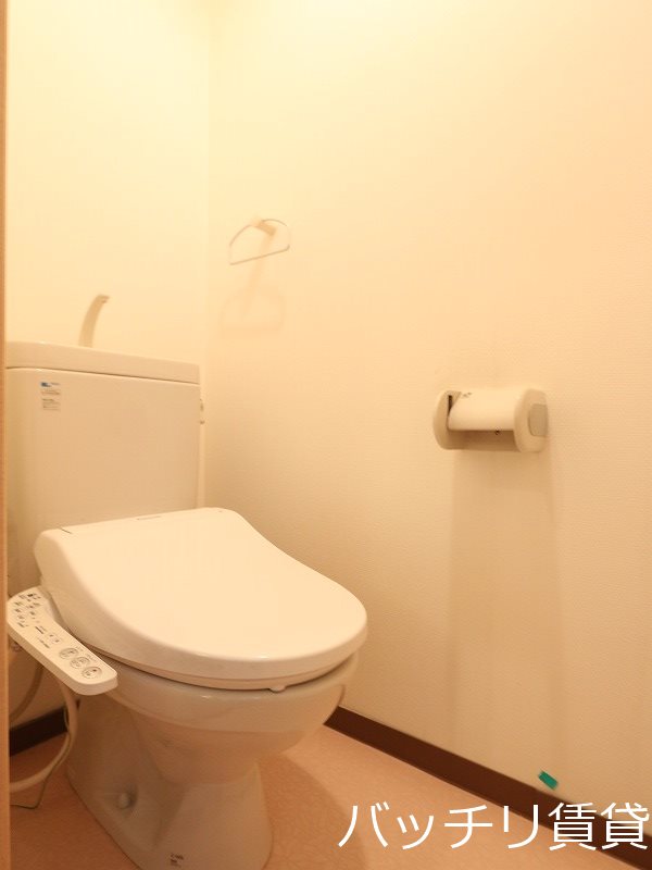 トイレ　別号室の為、現状優先