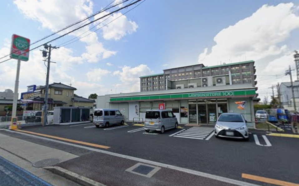 コンビニ　ローソンストア100 守山自衛隊前店（コンビニ）まで160m