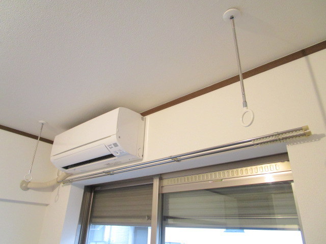 その他　★室内物干しフック／防犯シャッター★