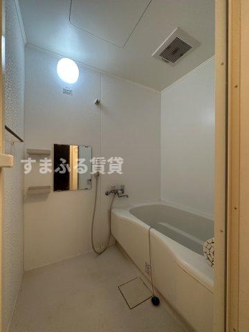 バス・シャワールーム　05693-102