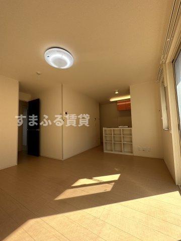 居室・リビング　05693-102