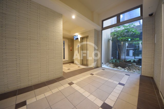 ロビー　エミネンス堂ヶ芝　ロビー