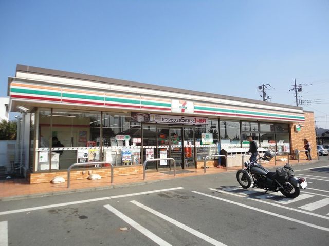 コンビニ　セブンイレブン笠懸横町店（コンビニ）まで210m