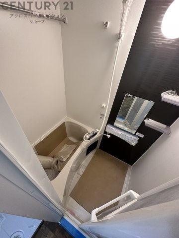 バス・シャワールーム　浴室乾燥機付きのお風呂です♪