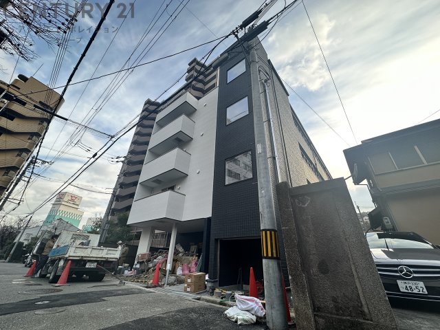 建物外観　TVモニターホン完備☆