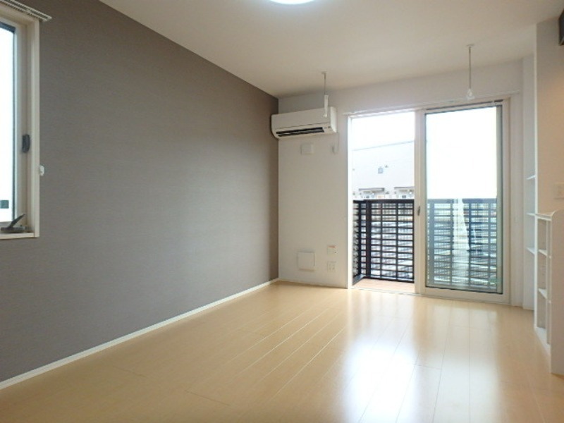 居室・リビング　図面と現状に相違がある場合には現状を優先